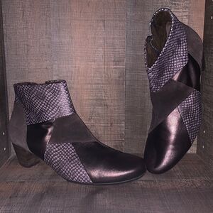 GABOR women’s‎ ankle boots- size 7.5